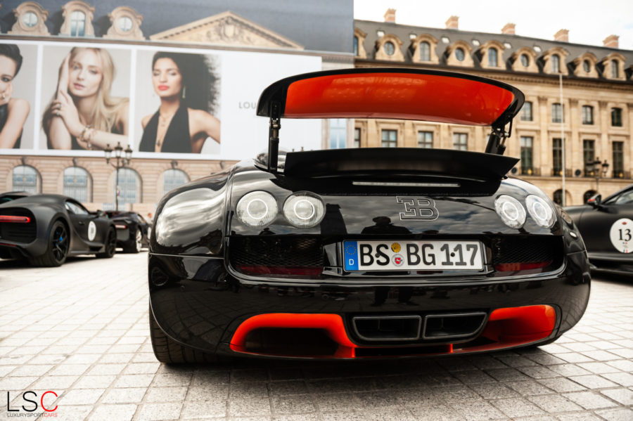 Bugatti Veyron Place Vendôme Paris