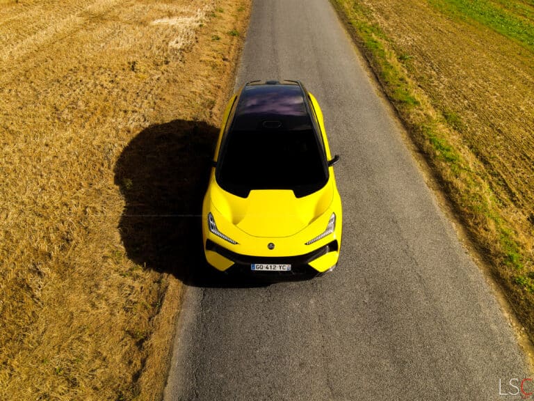 Lotus Eletre S photographié par LuxurySportCars