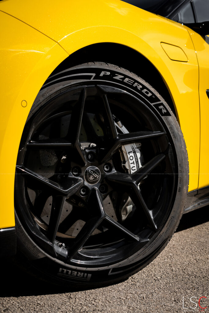 Lotus Emeya R par Thomas FLAMANT - LuxurySportCars.fr