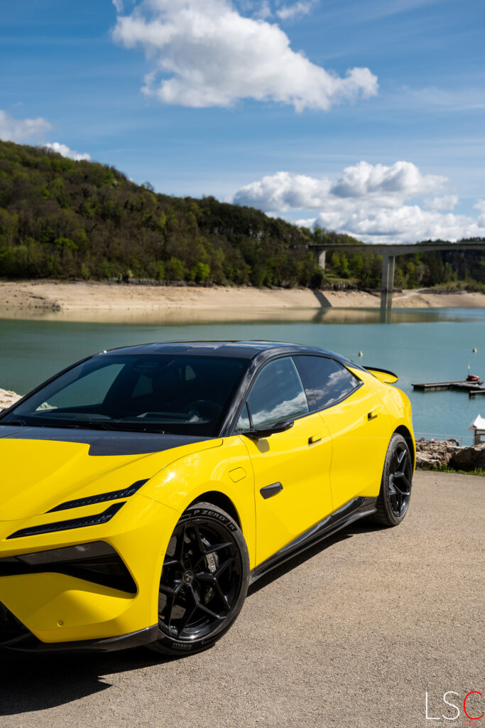 Lotus Emeya R par Thomas FLAMANT - LuxurySportCars.fr