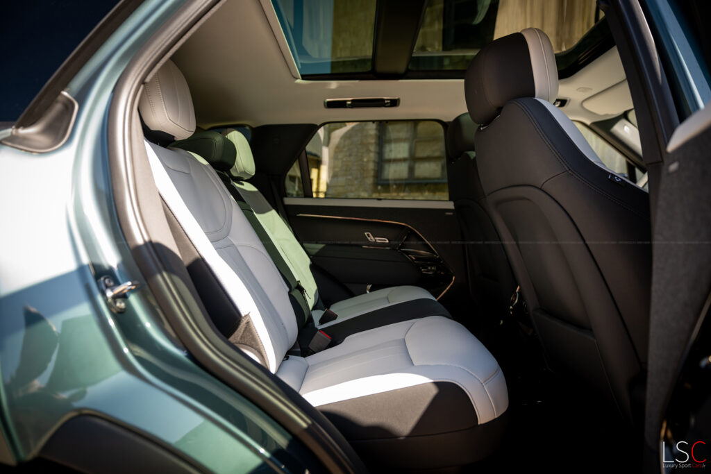 Intérieur Range Rover P460e essai par Thomas FLAMANT - LuxurySportCars.fr