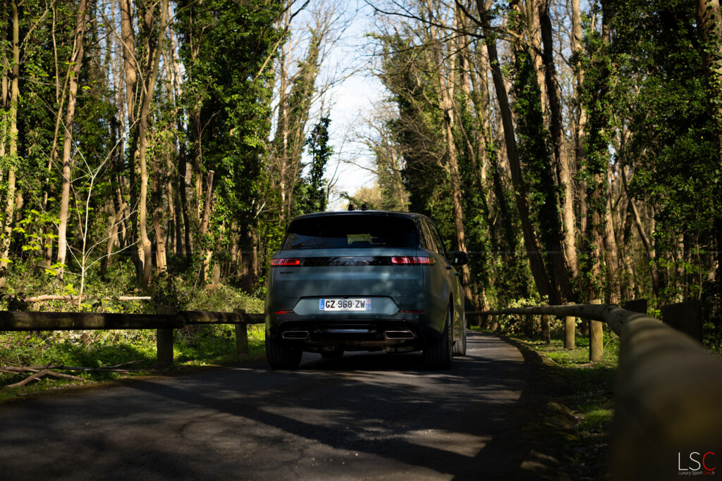 Range Rover P460e essai par Thomas FLAMANT - LuxurySportCars.fr