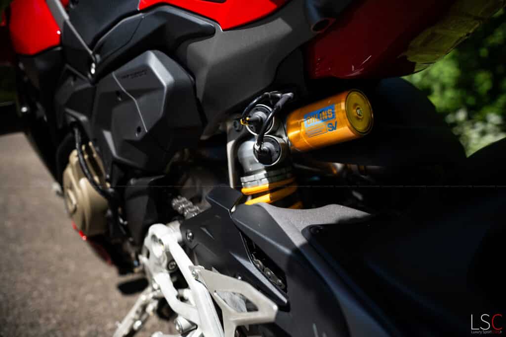 Ducati Streetfighter V4S 2025 par Thomas FLAMANT - LuxurySportCars.fr