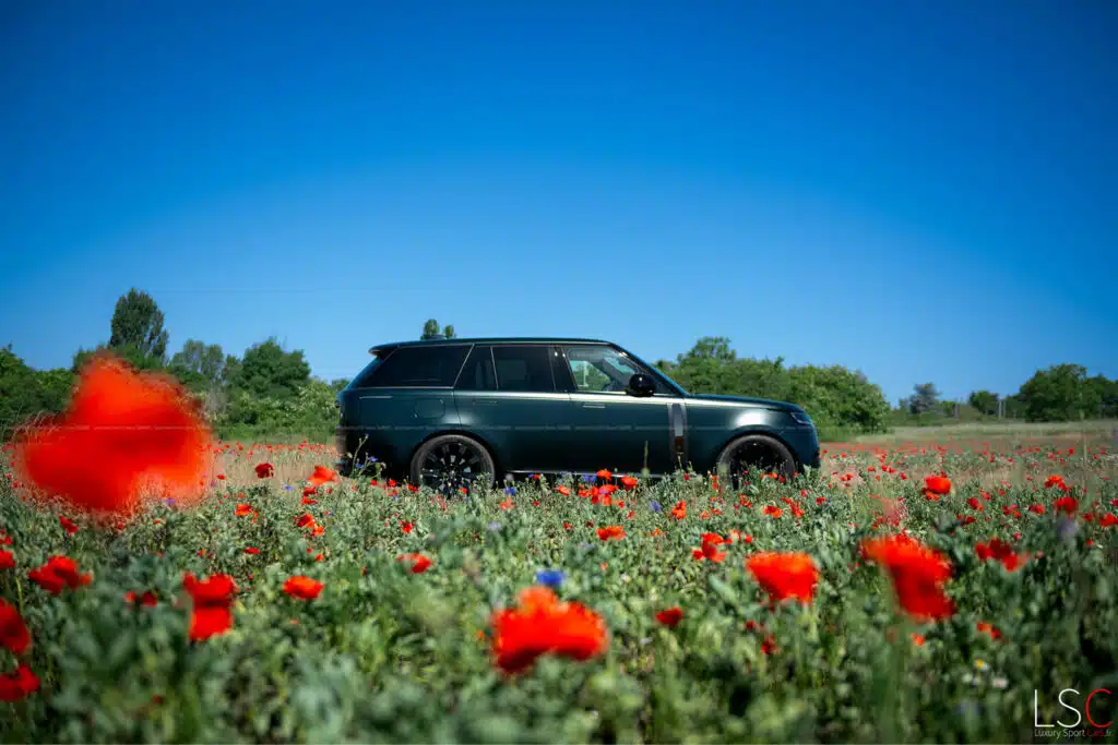 Range Rover SV roadtrip château de la Loire par Thomas FLAMANT - LuxurySportCars.fr