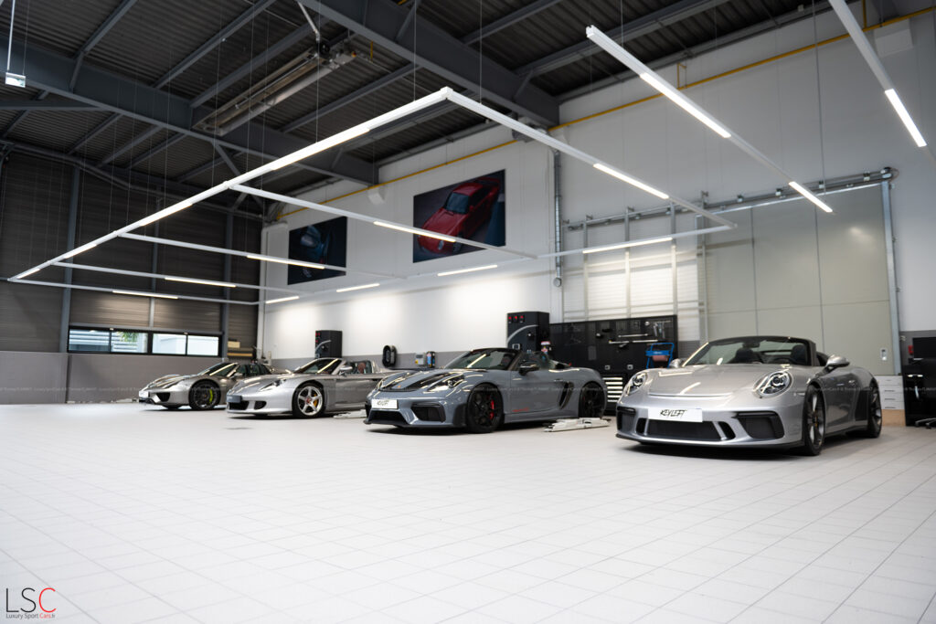 Porsche Carrera GT,Porsche 918, Porsche Spyder RS, Porsche Speedster Keyleft Festival - Thomas Flamant LuxurySportCars.fr 2048