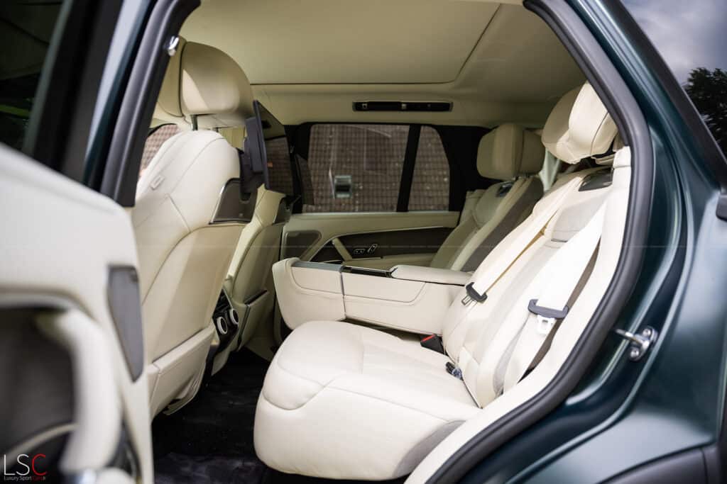 Intérieur Range Rover SV P550e à Tours par Thomas Flamant