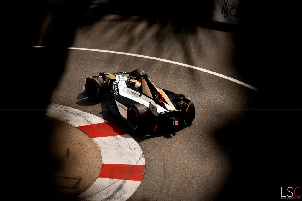 Jaguar Formula E Monaco virage par Thomas FLAMANT - LuxurySportCars.fr